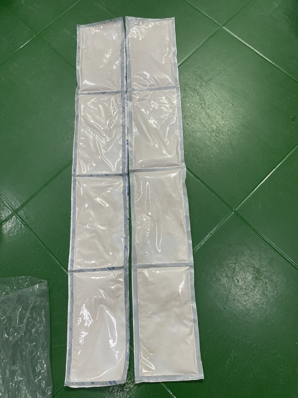 Túi hút ẩm Cacl2 Leman HP Max300